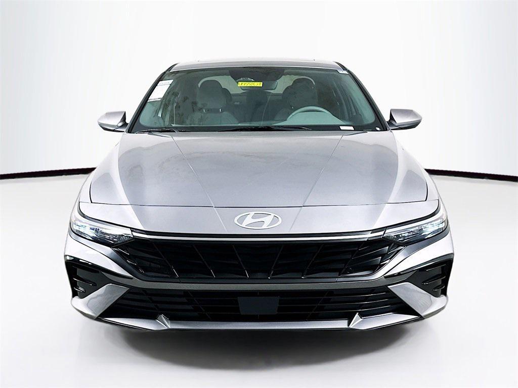 new 2025 Hyundai Elantra car, priced at $26,789