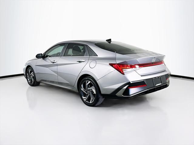 new 2025 Hyundai Elantra car, priced at $25,039