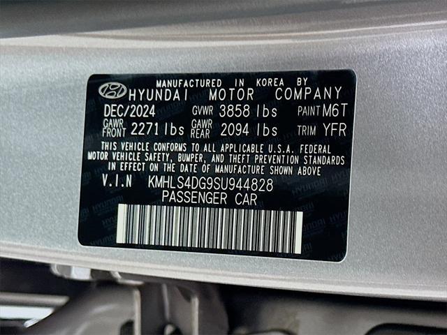 new 2025 Hyundai Elantra car, priced at $25,539