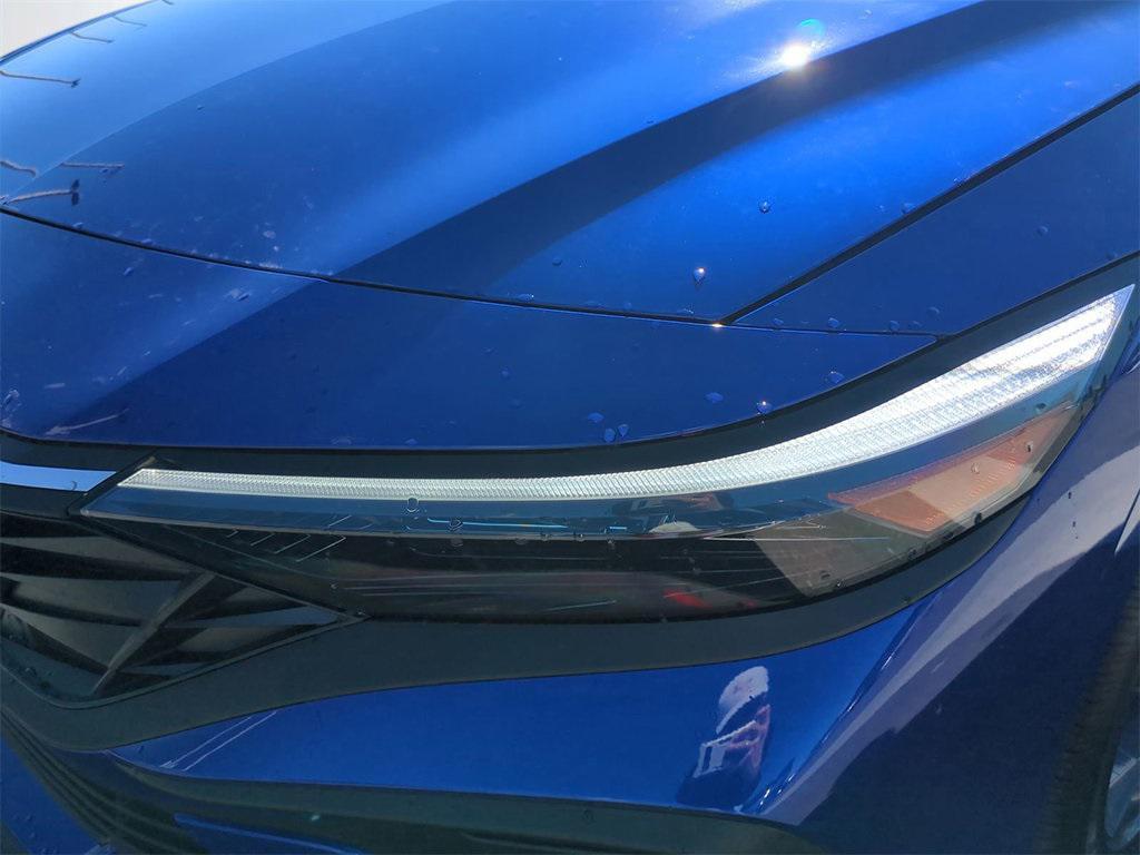 new 2025 Hyundai ELANTRA HEV car, priced at $24,306