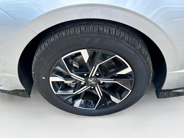 new 2025 Hyundai Sonata car, priced at $28,648