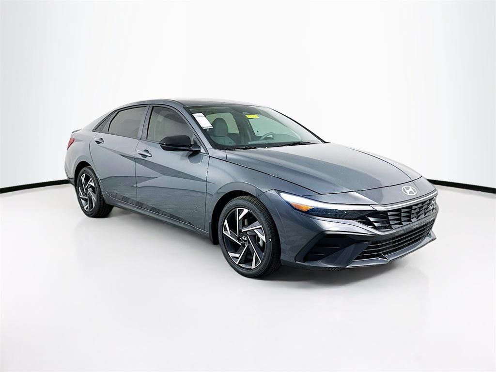 new 2025 Hyundai Elantra car, priced at $22,906