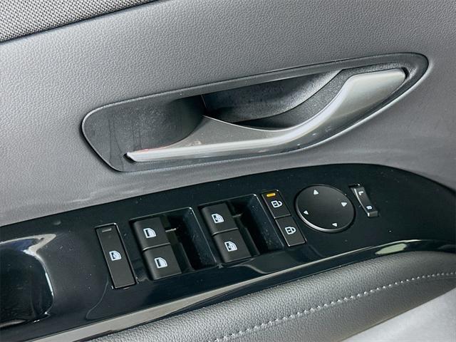 new 2025 Hyundai Tucson car, priced at $39,014