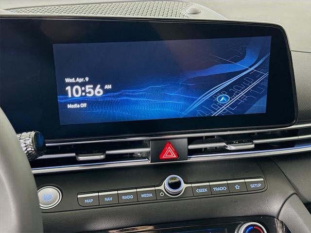 new 2025 Hyundai Elantra car, priced at $26,594