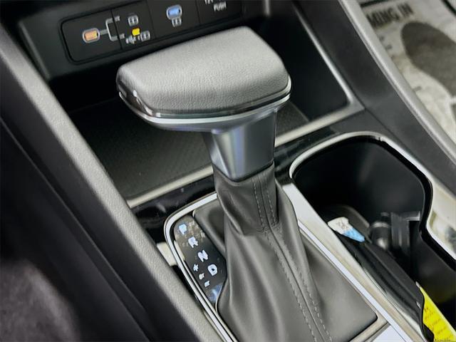 new 2025 Hyundai Tucson car, priced at $28,115