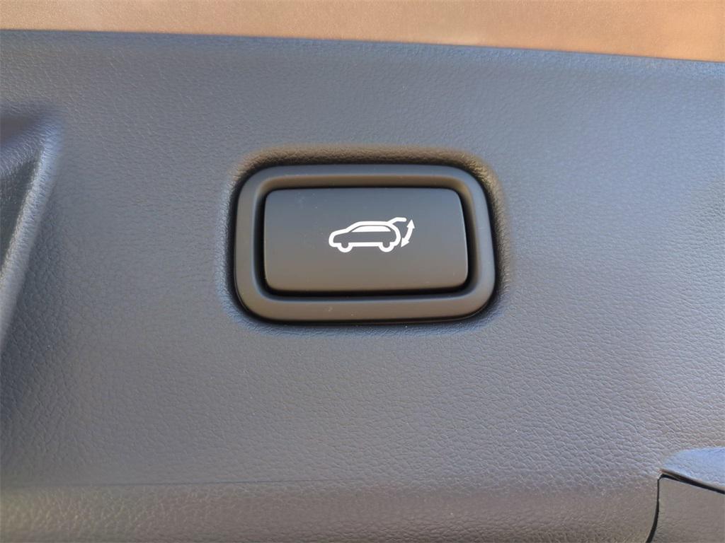 new 2026 Hyundai TUCSON Hybrid car, priced at $40,118