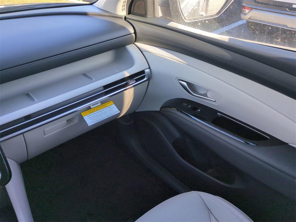new 2026 Hyundai TUCSON Hybrid car, priced at $40,118