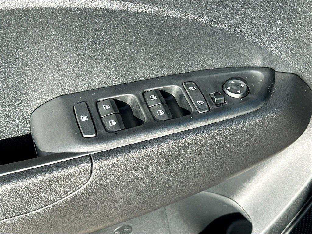 new 2025 Hyundai Venue car, priced at $18,714