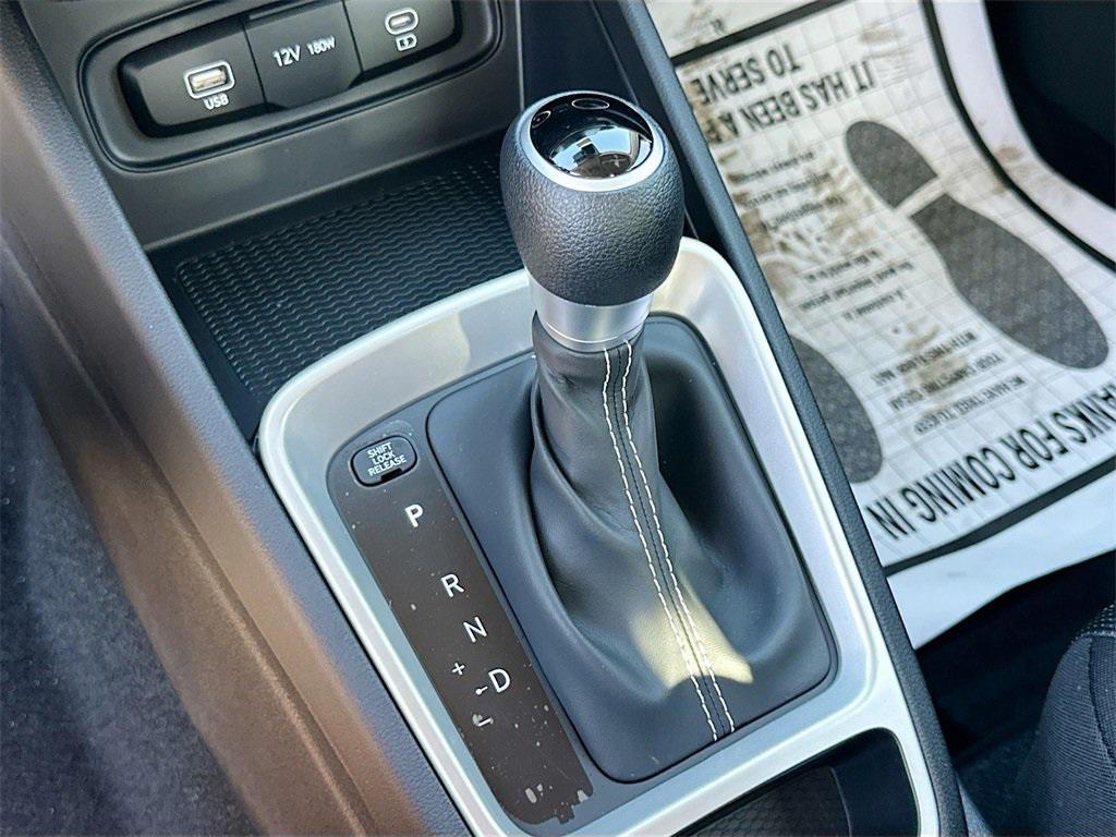 new 2025 Hyundai Venue car, priced at $18,714