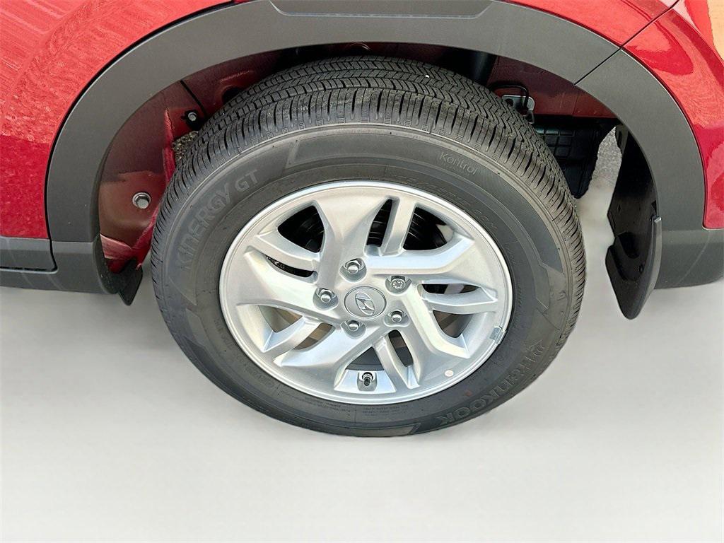 new 2025 Hyundai Venue car, priced at $18,714