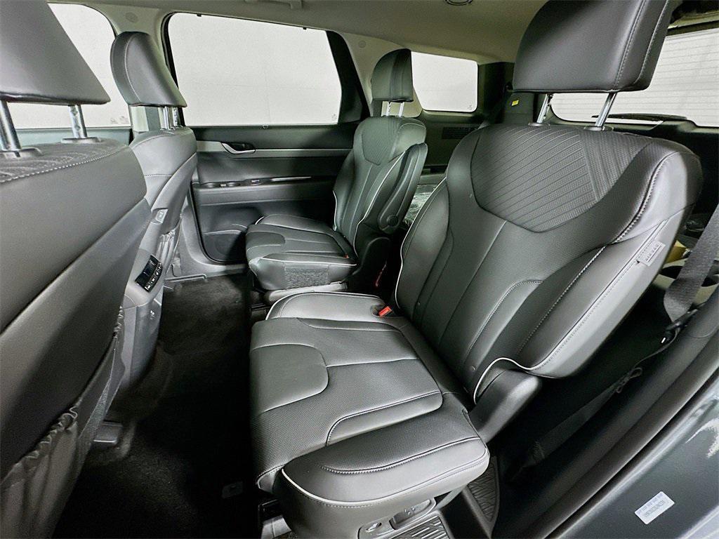 new 2025 Hyundai Palisade car, priced at $41,911