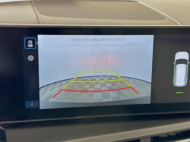 new 2025 Hyundai Santa Fe car, priced at $37,258