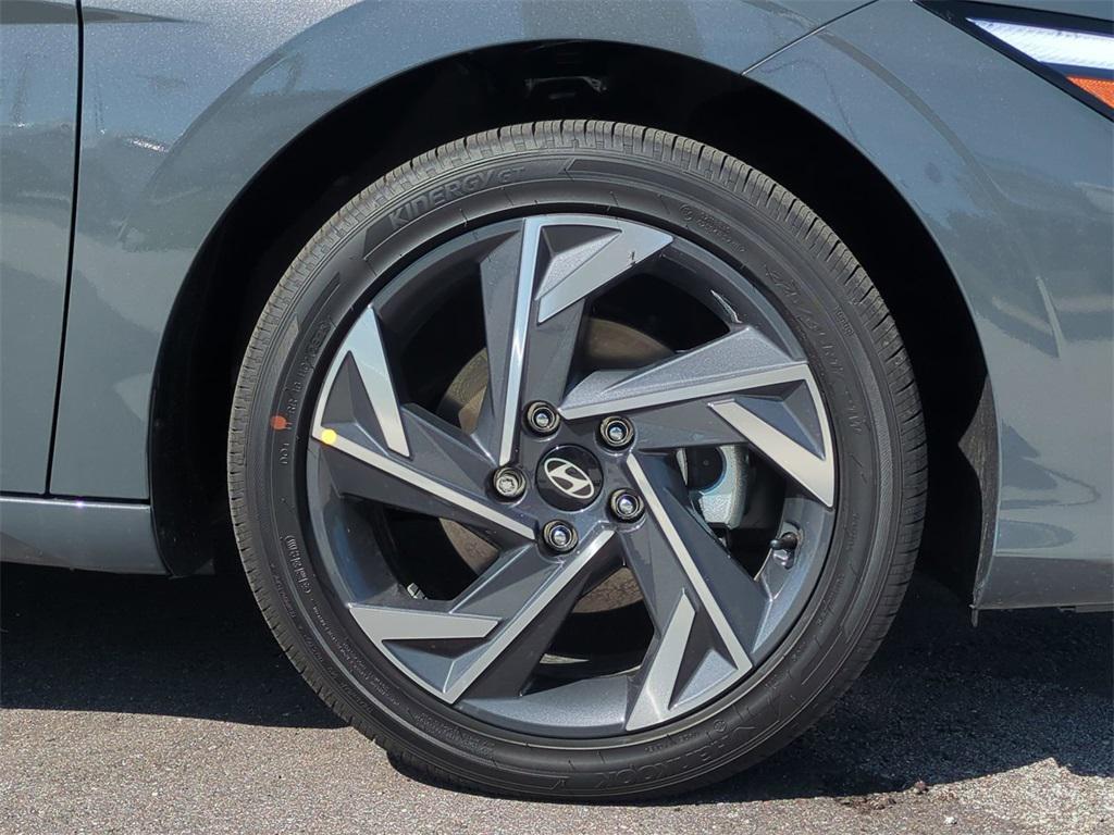 new 2025 Hyundai ELANTRA HEV car, priced at $24,328