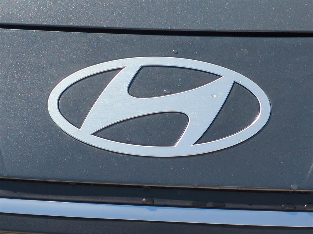new 2025 Hyundai ELANTRA HEV car, priced at $24,328