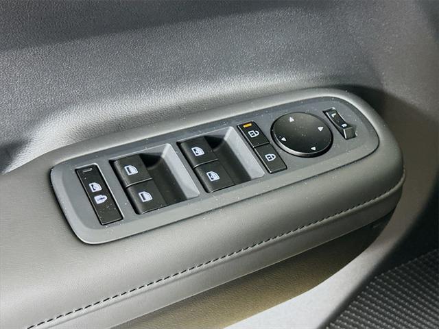 new 2025 Hyundai Santa Fe car, priced at $39,569