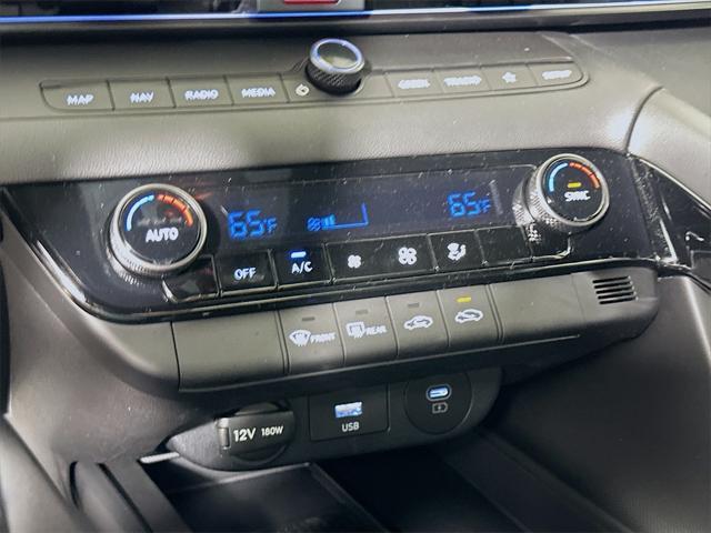 new 2025 Hyundai Elantra car, priced at $27,274