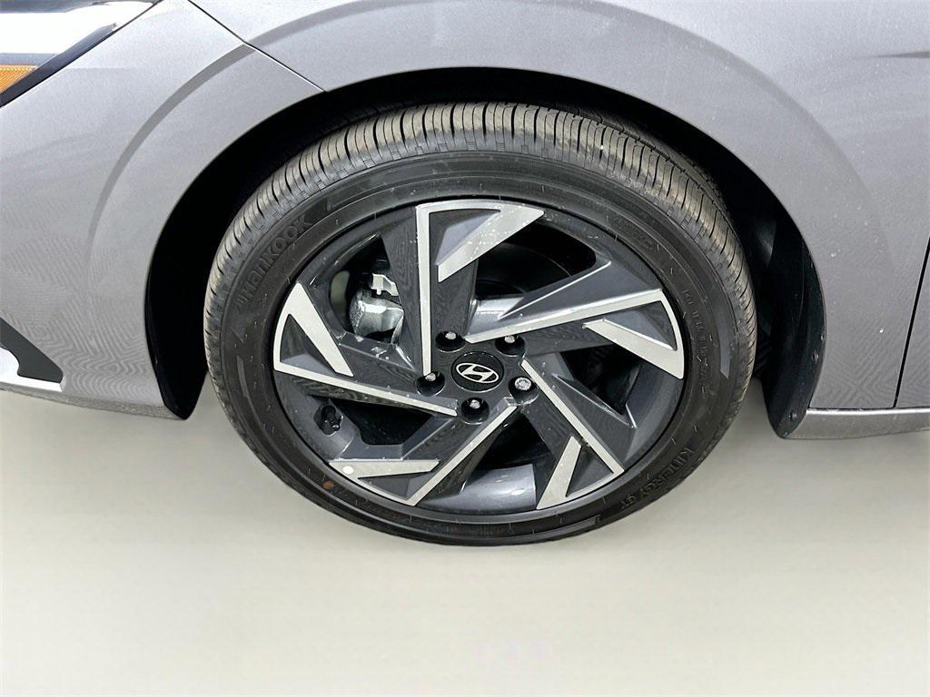 new 2025 Hyundai ELANTRA HEV car, priced at $24,245