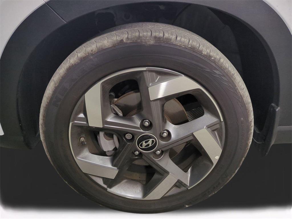 used 2025 Hyundai Venue car, priced at $20,399
