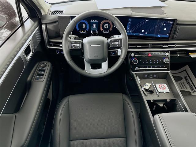 new 2025 Hyundai Santa Fe car, priced at $40,533