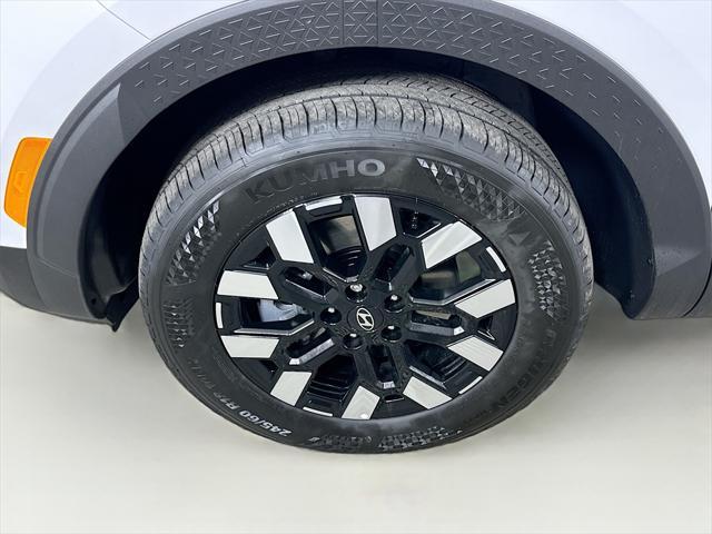 new 2025 Hyundai SANTA CRUZ car, priced at $34,646