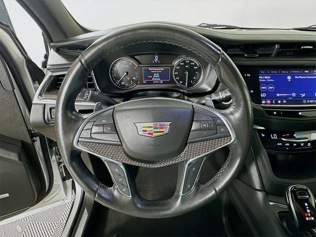 used 2020 Cadillac XT5 car, priced at $22,303