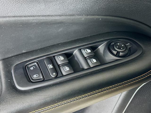 used 2020 Jeep Compass car, priced at $15,331