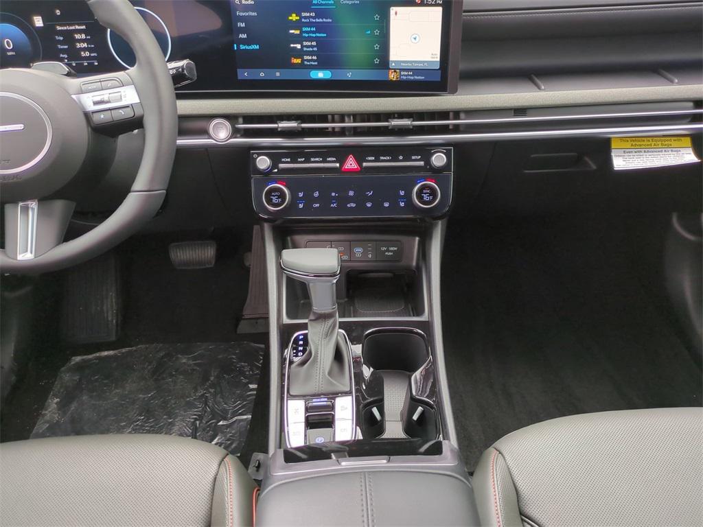 new 2025 Hyundai SANTA CRUZ car, priced at $37,564