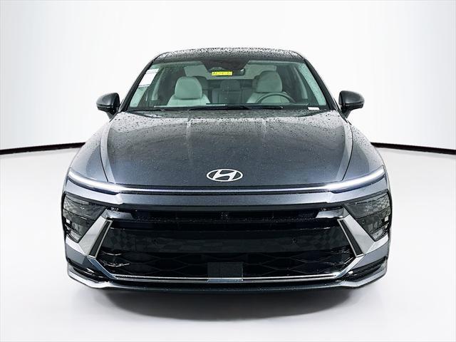 new 2025 Hyundai Sonata Hybrid car, priced at $37,053