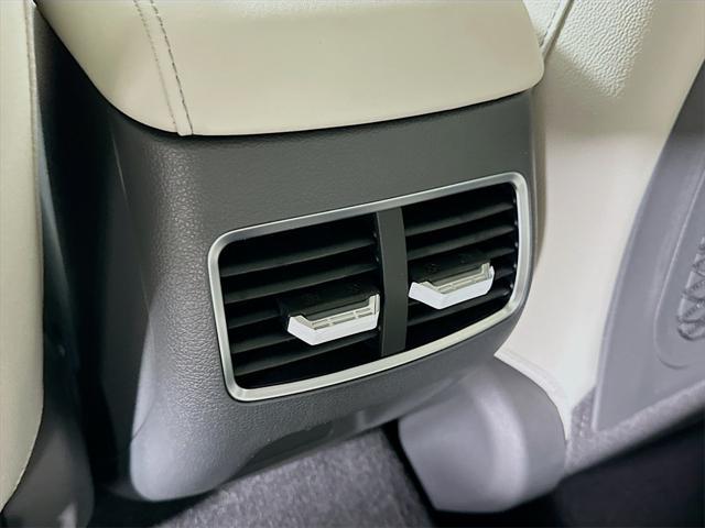 new 2025 Hyundai Sonata Hybrid car, priced at $37,053