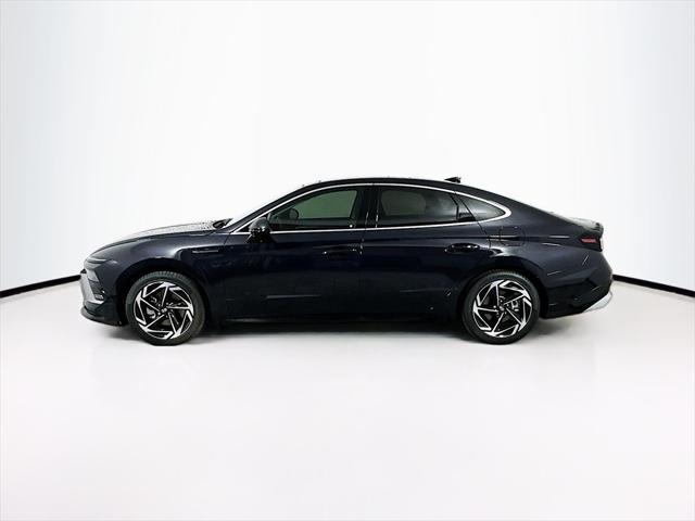 new 2025 Hyundai Sonata car, priced at $30,303