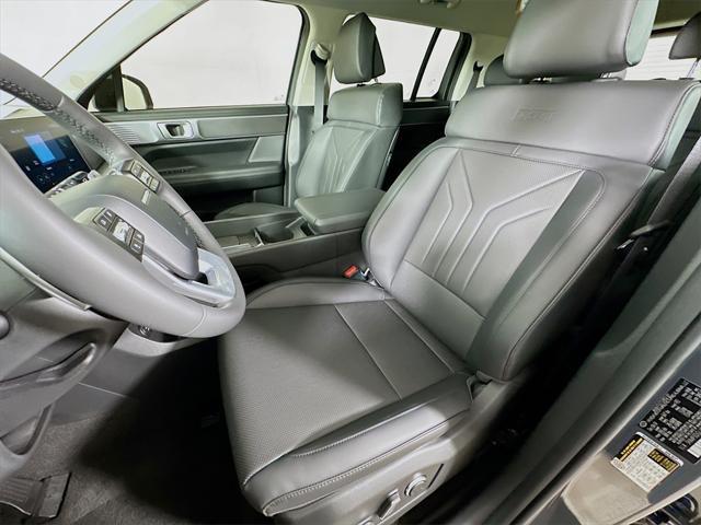 new 2025 Hyundai Santa Fe car, priced at $39,570