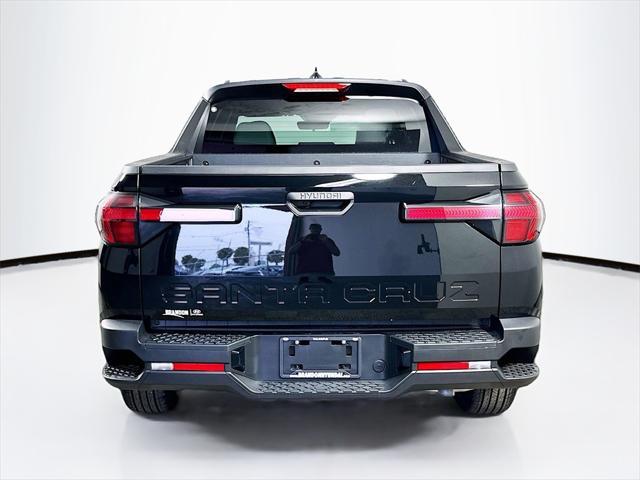 new 2025 Hyundai SANTA CRUZ car, priced at $30,403