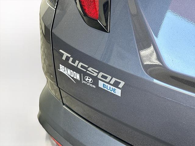 new 2025 Hyundai TUCSON Hybrid car, priced at $33,388