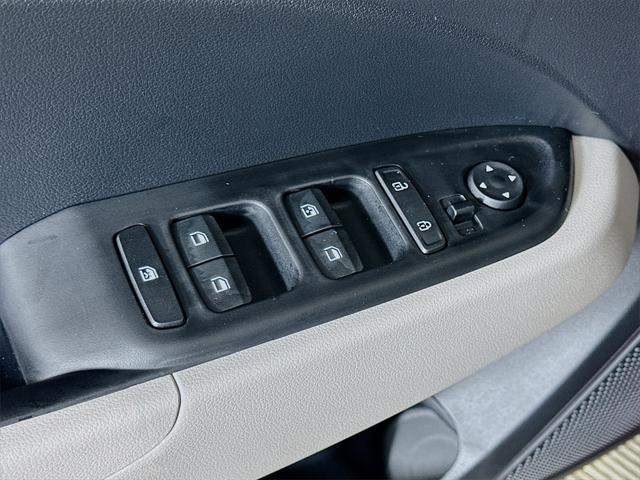 new 2025 Hyundai Venue car, priced at $23,540