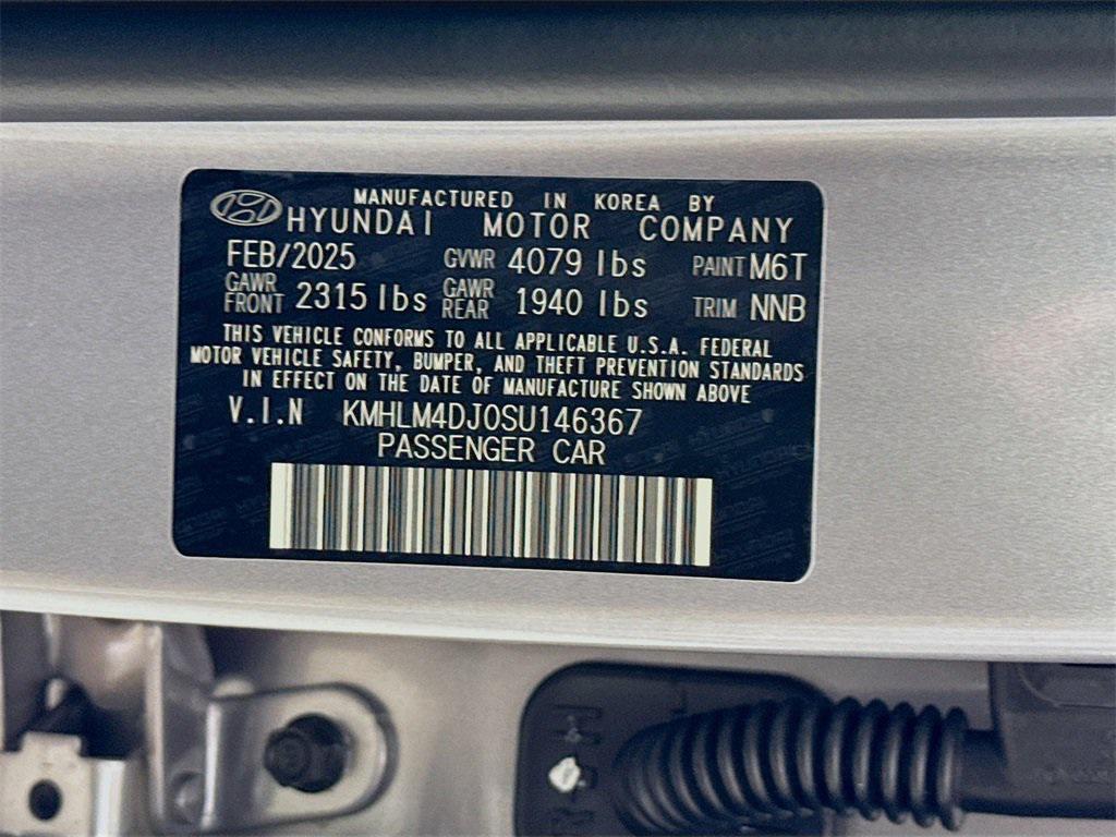 new 2025 Hyundai ELANTRA HEV car, priced at $24,191