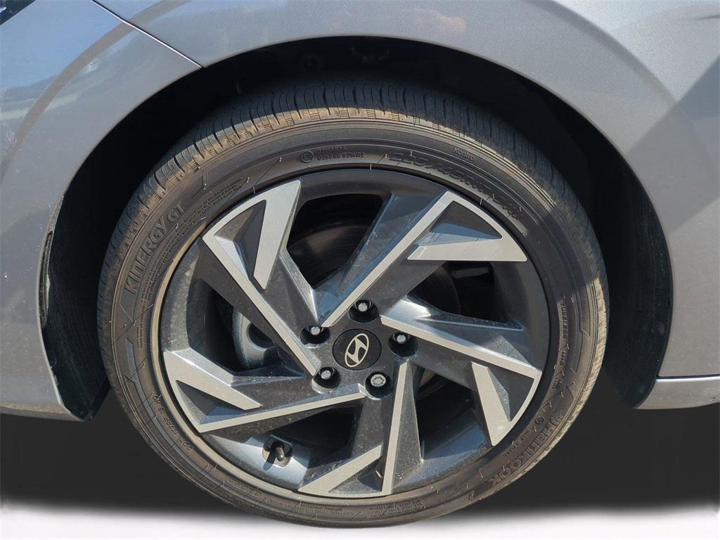 new 2025 Hyundai ELANTRA HEV car, priced at $24,191