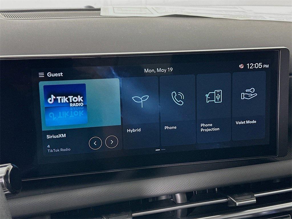 new 2025 Hyundai TUCSON Hybrid car, priced at $29,504