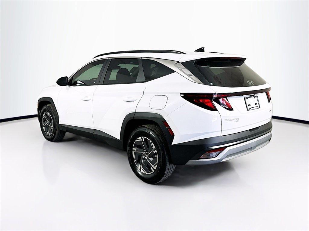 new 2025 Hyundai TUCSON Hybrid car, priced at $29,504
