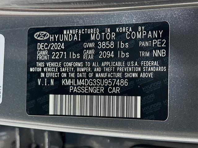 new 2025 Hyundai Elantra car, priced at $22,909