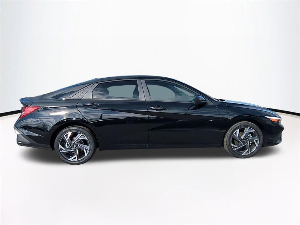 new 2025 Hyundai ELANTRA HEV car, priced at $24,328