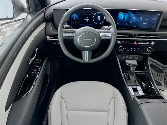 new 2025 Hyundai SANTA CRUZ car, priced at $34,683
