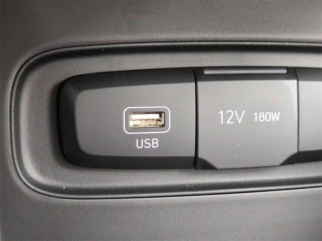 new 2025 Hyundai Venue car, priced at $21,057