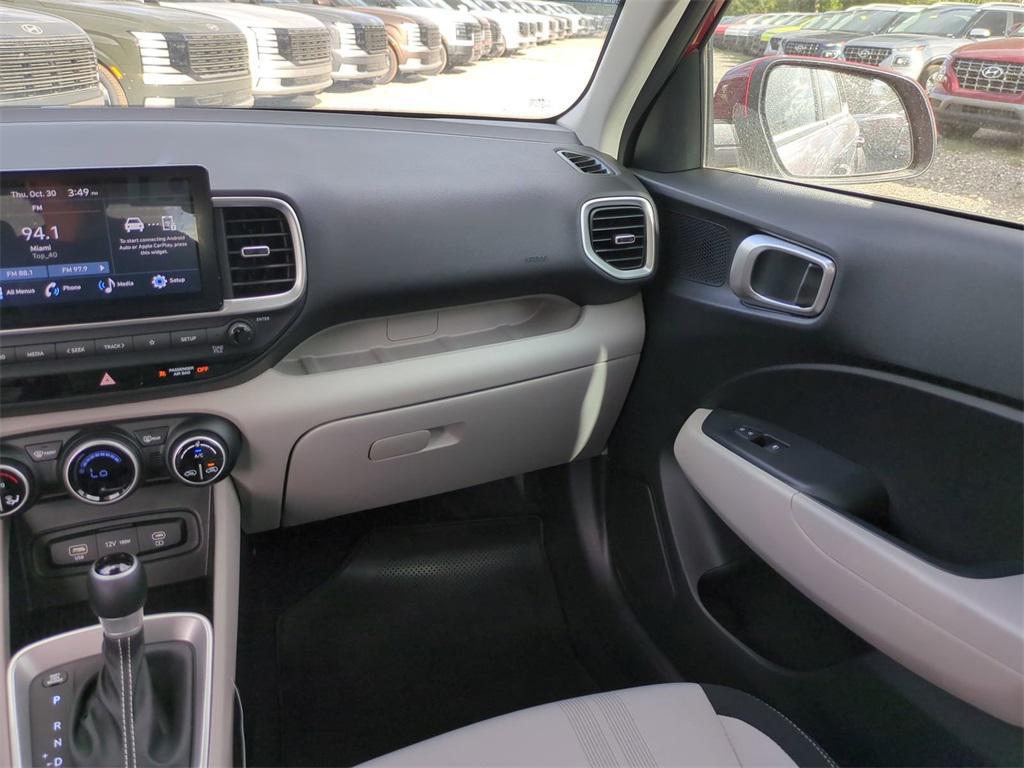 new 2025 Hyundai Venue car, priced at $21,057