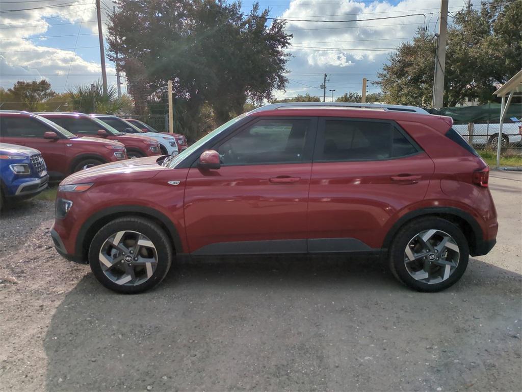 new 2025 Hyundai Venue car, priced at $21,057