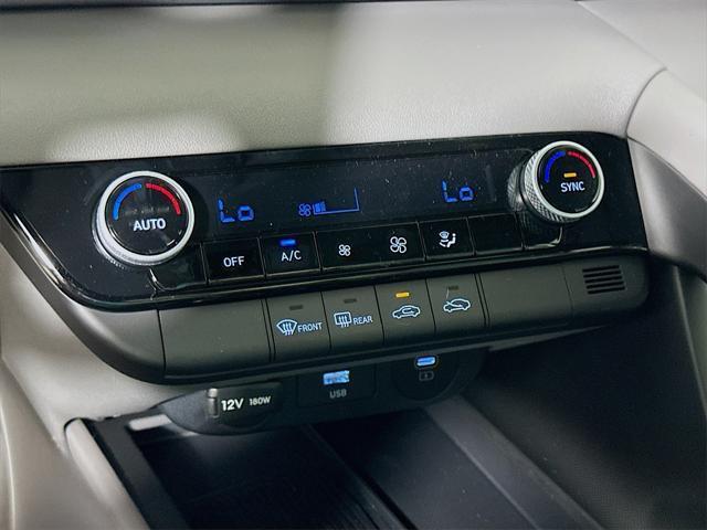 new 2025 Hyundai Elantra car, priced at $22,884