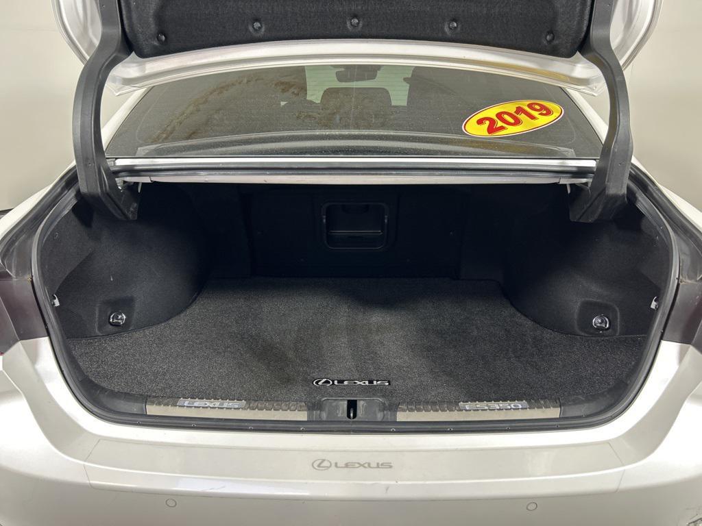 used 2019 Lexus ES 350 car, priced at $24,374