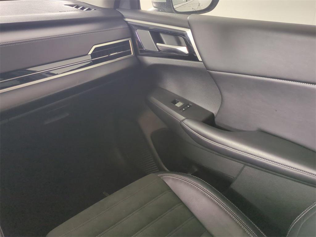 used 2023 Mitsubishi Outlander car, priced at $23,105