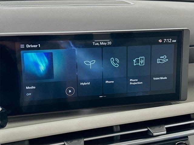 new 2025 Hyundai TUCSON Hybrid car, priced at $33,400