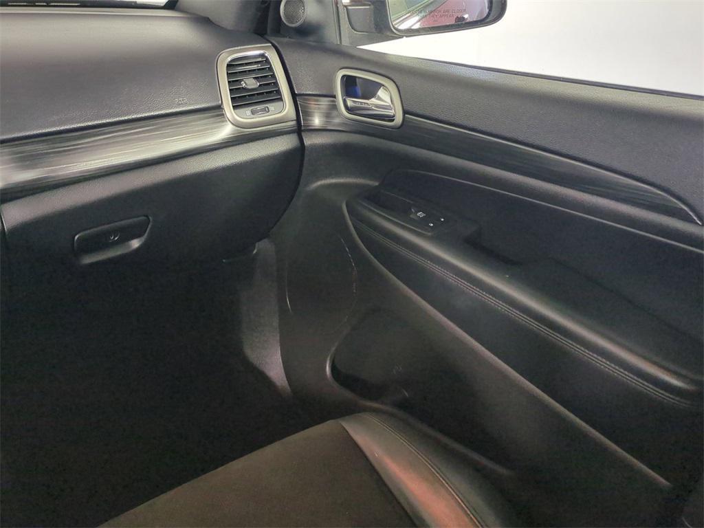 used 2019 Jeep Grand Cherokee car, priced at $19,917