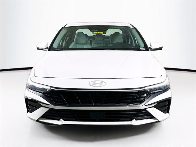 new 2024 Hyundai Elantra car, priced at $25,570